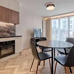 Platinium Garnizon Modern