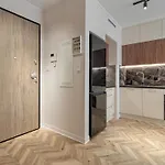 Platinium Garnizon Modern