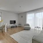 Scala City Center By Downtown Apartments