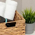 Baltic Breeze Apartment - City & Sea By Yoca