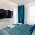 Beach & Blue Breeze Apartment