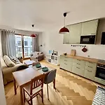 Chrobry Apartment