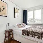 Stylish Apartment 400 M To The Beach, Wifi & Smart Tv By Noclegi Renters