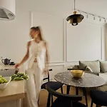 Waterlane Riverside - Spa, Pool, Gym & Parking By Downtown Apartments