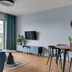 Nadmorze Seaside Apartment With Parking By Lion Apartments