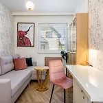 Citystay Beautiful Apartment With Garden!