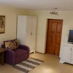 Moris Ground Beach Suite