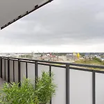 Ms Apartments Sky Tower VII