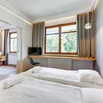 Le Meridien Apartment