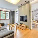 Le Meridien Apartment