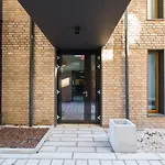 Apartment Front Park Sadowa With Parking By Noclegi Renters