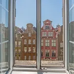 Black Swan House, Old Town