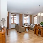 Gold - Neptun Park By Oneapartments