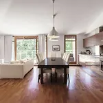 Royal Neptun Residence
