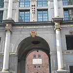 W Kamienicy