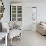 Scandi Old Town Apartment