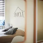 Ropemaker Street Apartment