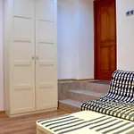 Studio Flat Heart Of Old Town