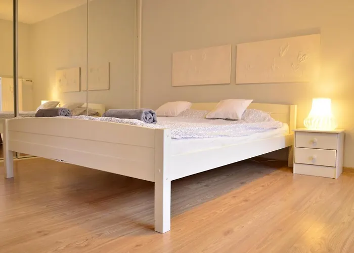Cozy Apartment By The Old Town