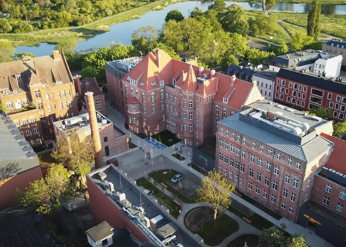 Arche Dwor Uphagena Gdansk