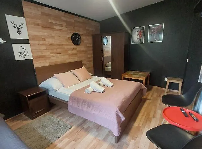 Funky Garage Studio