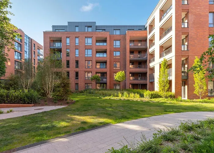 Scala City Center By Downtown Apartments
