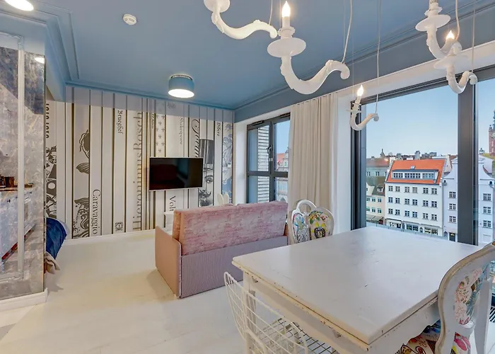 Deo Plaza Prestige 2 By Grand Apartments