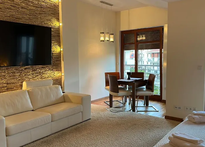 Neptun Park Apartament - 100 M Od Plazy