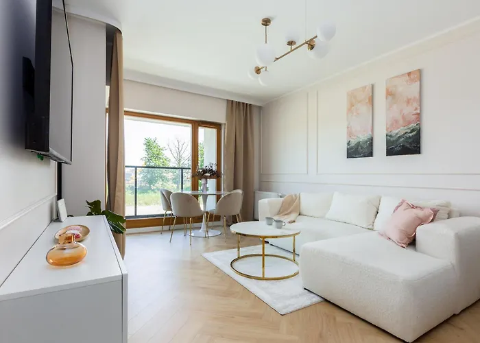 Motlava Bliss - Gym, Sauna & Parking