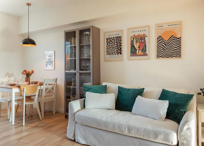 Cozy Apartment With Balcony Near Old Town Gdansk By Rent Like Home