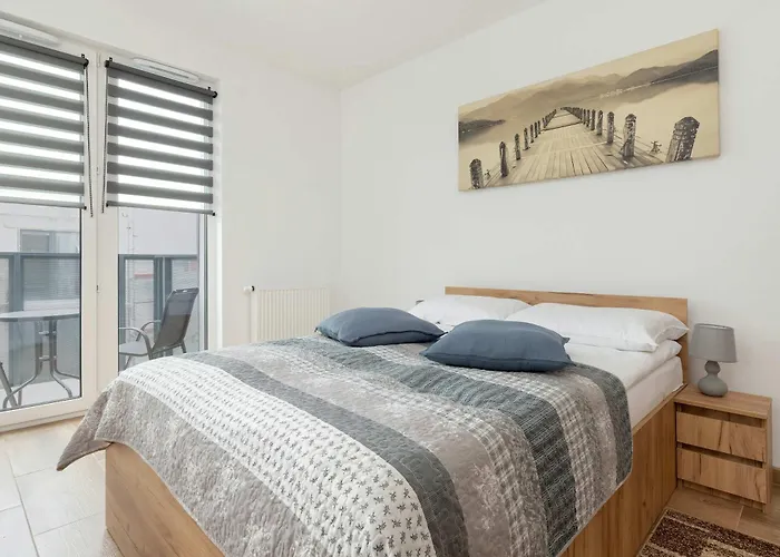 Studio Pet-Friendly Near Motlawa River In Gdansk By Noclegi Renters