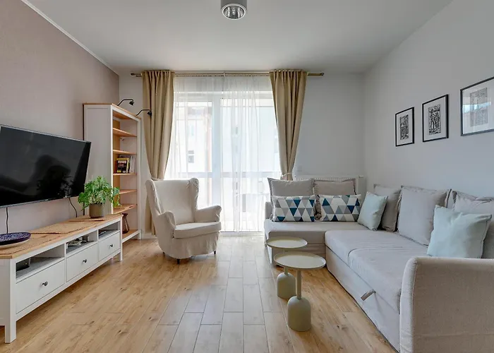 Przymorze Apartment - Home Office & Gym