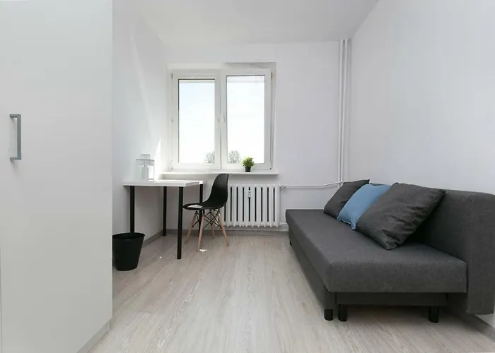 Rooms4Less