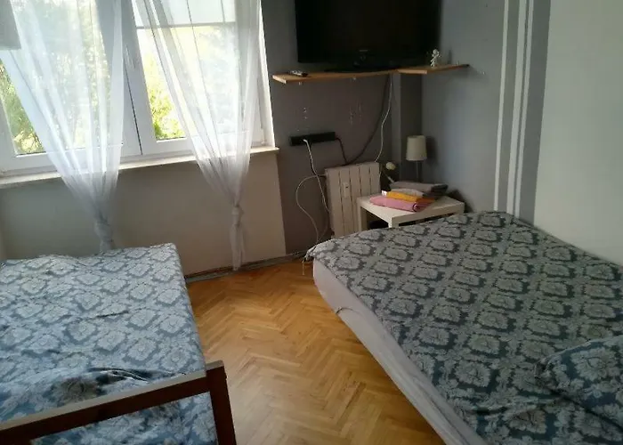 Hostel Lotniskowy 2