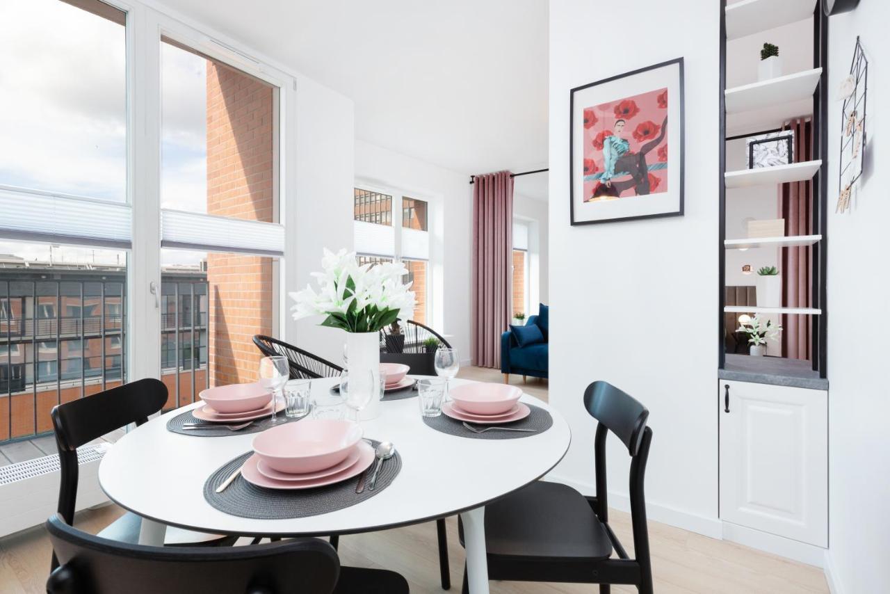 Rajska 8 - Glowne By Renters Apartment *