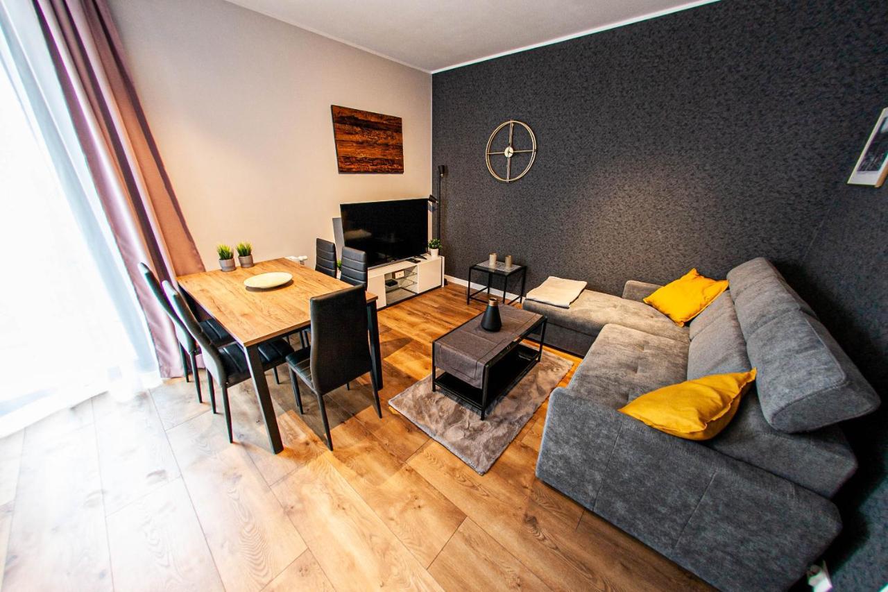 Euro New Gardens Delux Apartment *