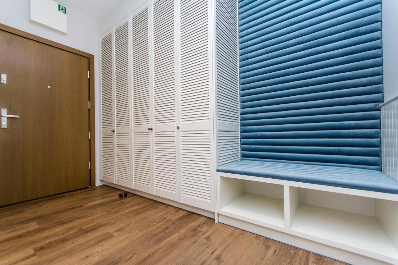 Apartment Blue Rentyear *