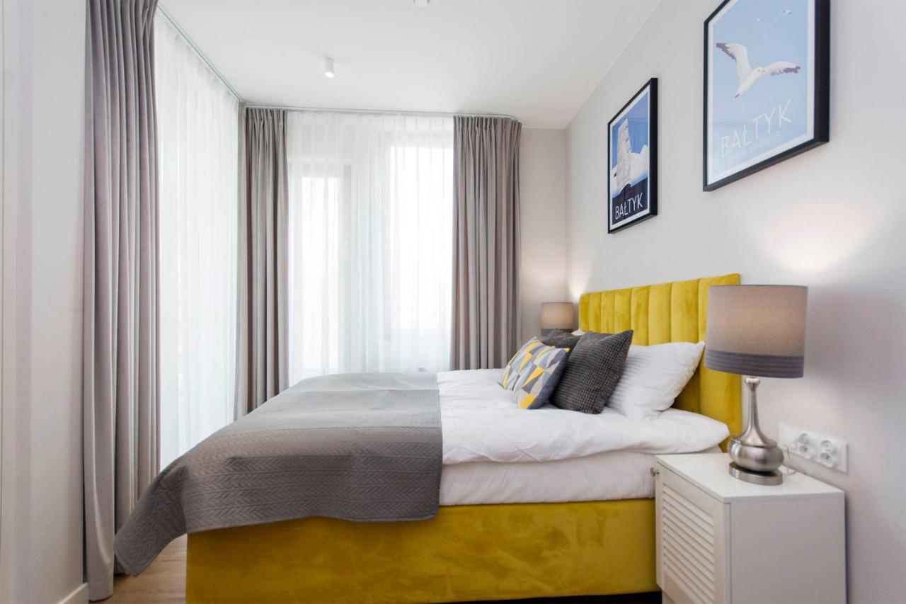 Yellow Rentyear Apartment Gdansk