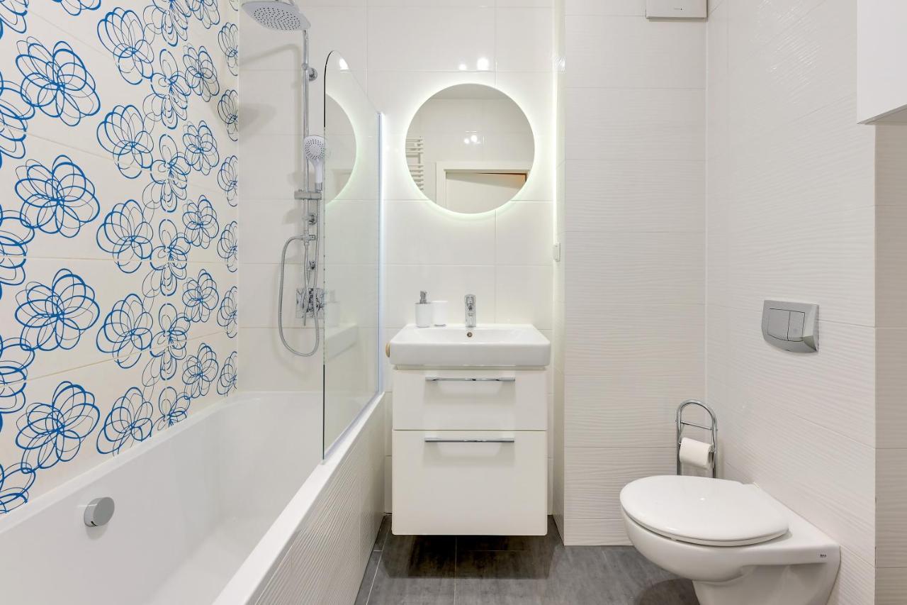 Garnizon & Free Parking By Downtown Apartment