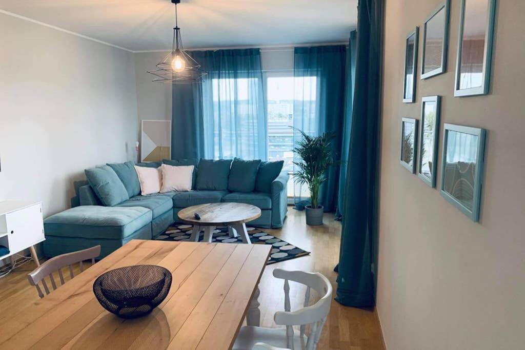 5th Floor Big Balkoon Near Park And Baltic Sea Nice View Privat Parking Place