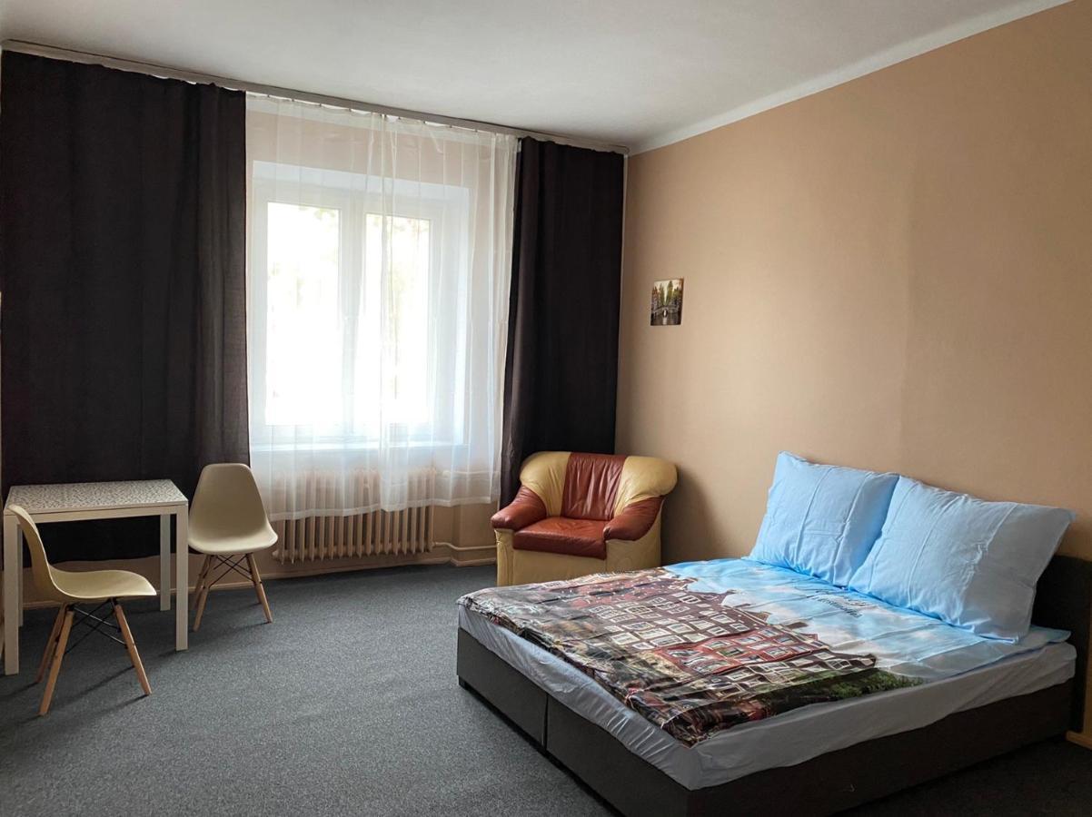 Bon Voyage Apartment *