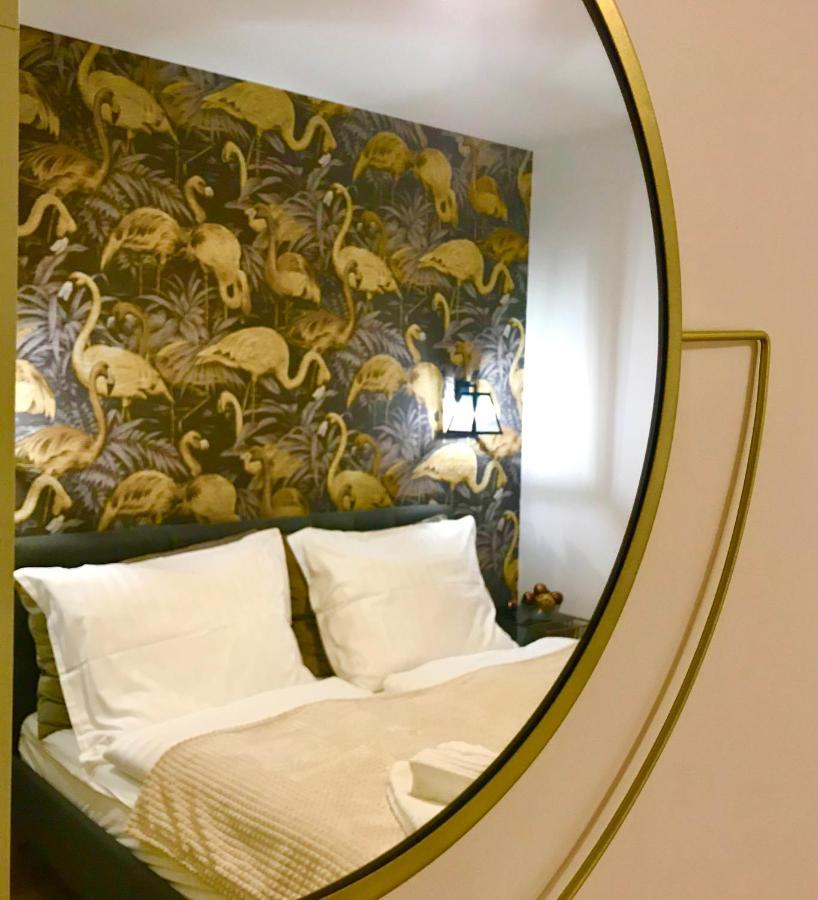 Baltic Riviera - Garden Sanctuary Retreat Apartment Gdansk
