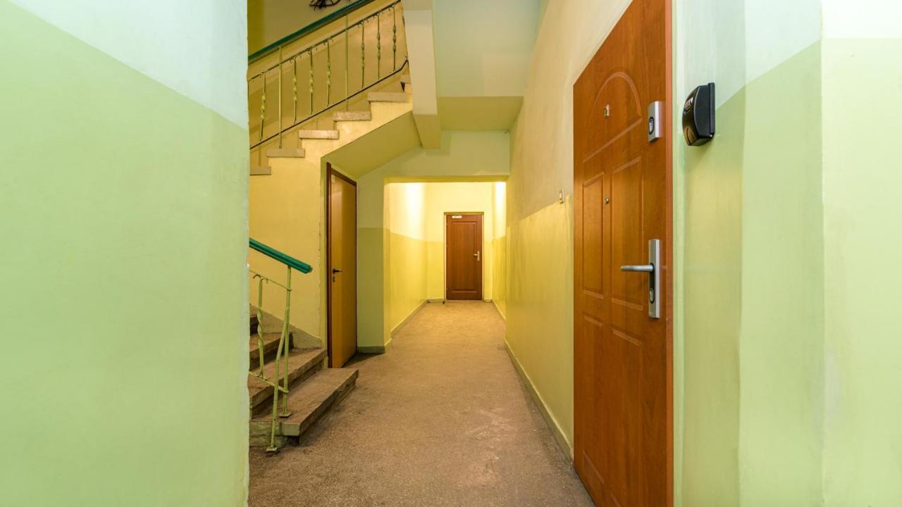 Maya's Flats & 19 & 20 - Ogarna