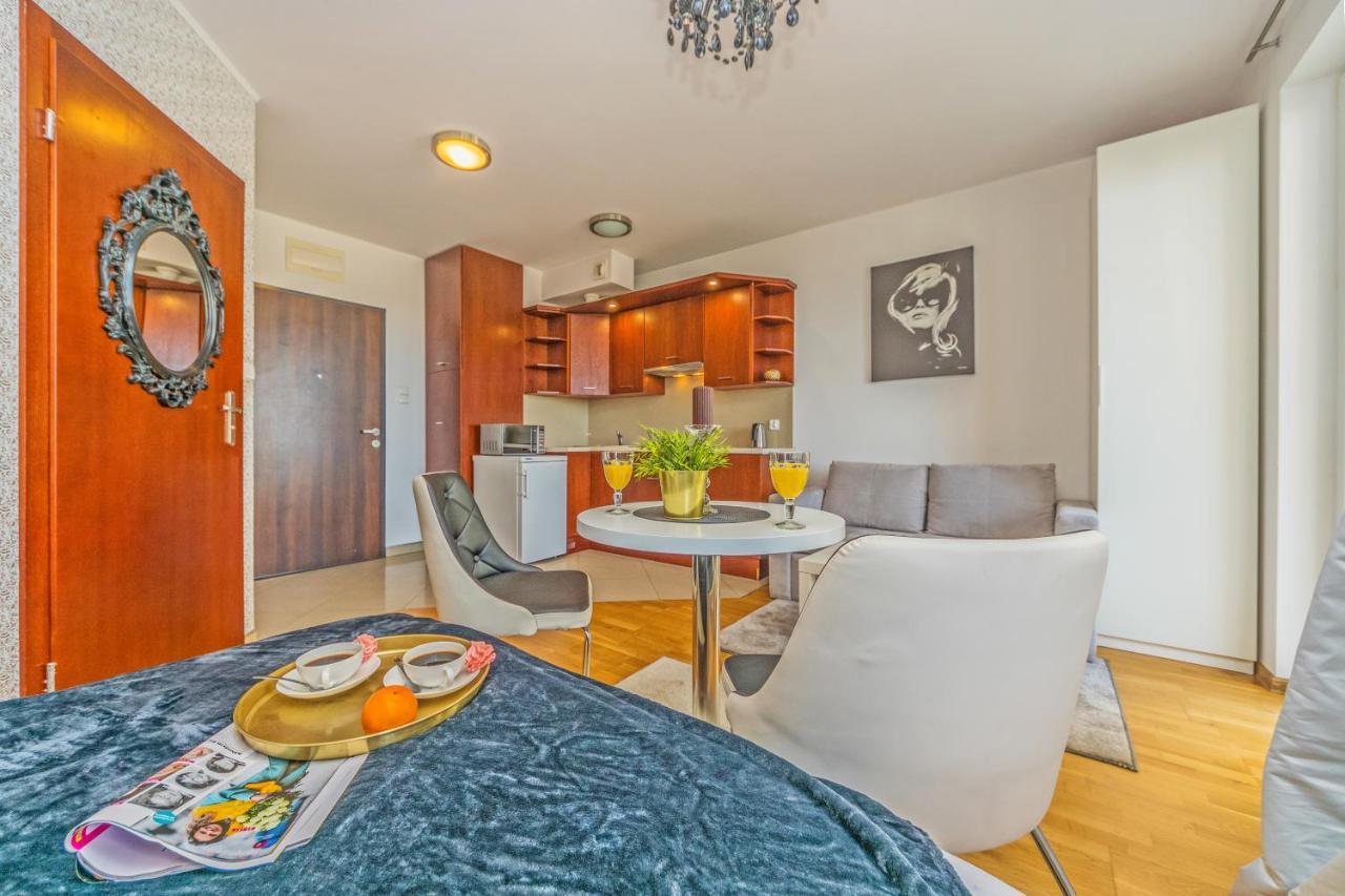 Apartment Mare Primore *