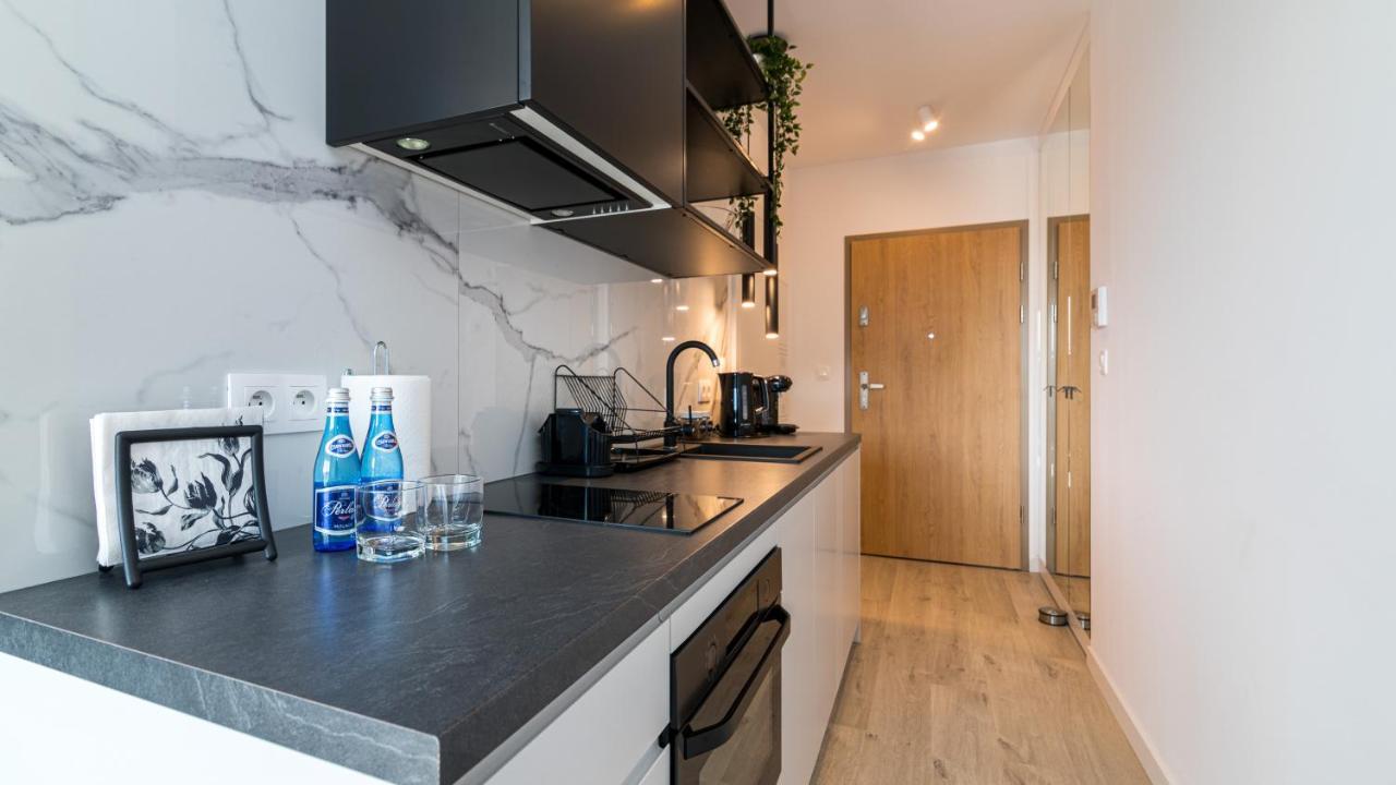 17th Floor Sea View - Billberry