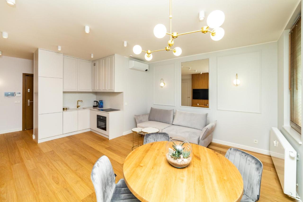 White Deluxe With Terrace By Oneapartments Lejlighed Gdańsk