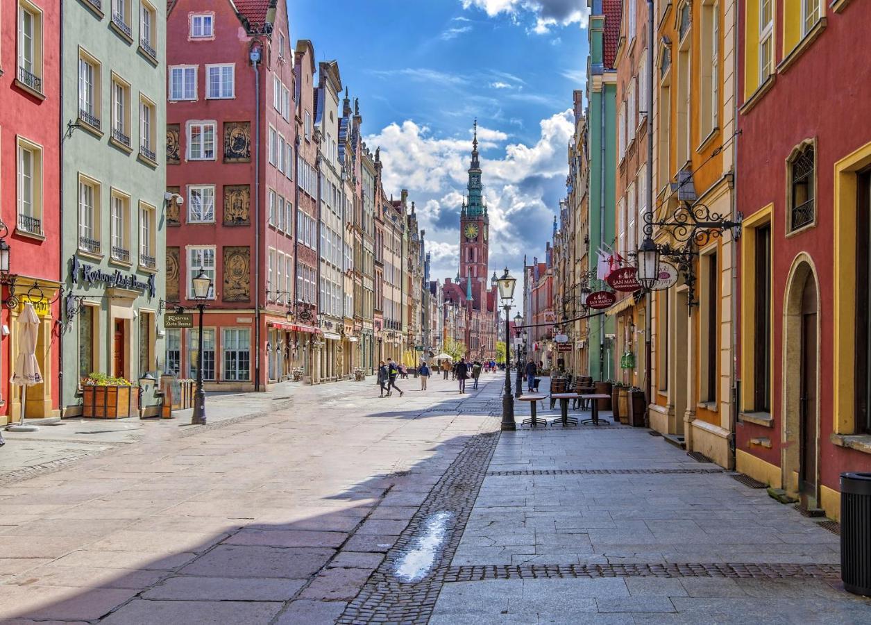 Happiness Holidays - Old Town * Gdańsk