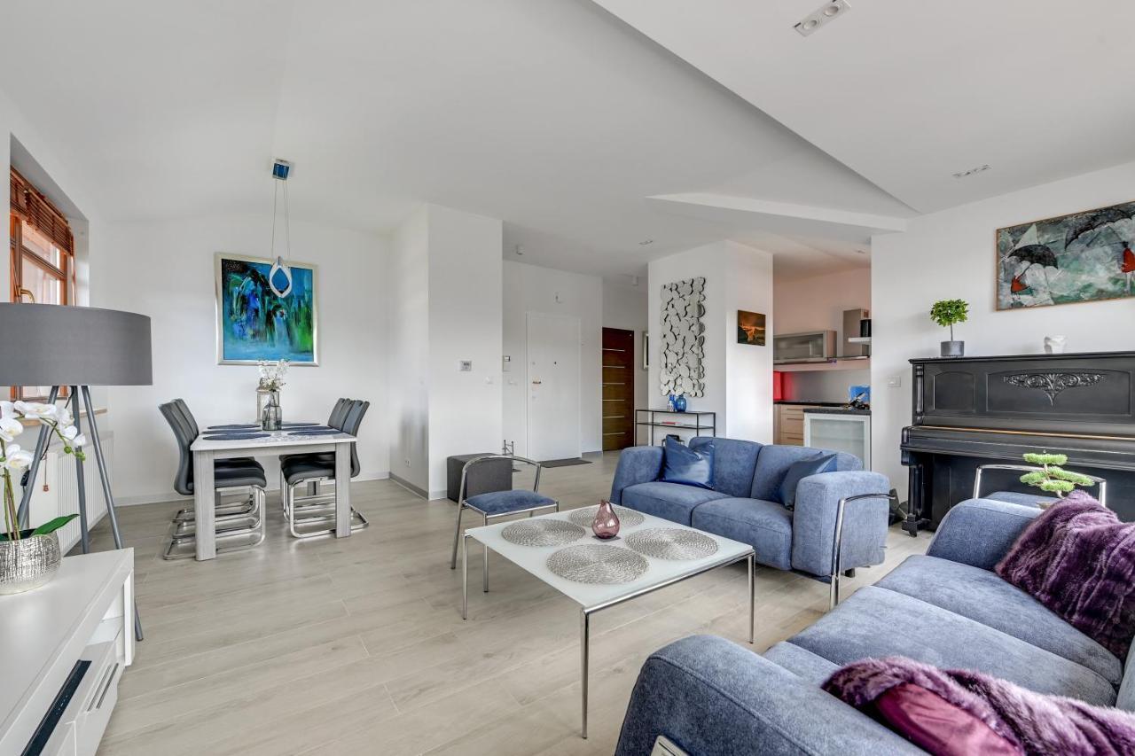 Apartment Grand Apartments - Neptun Park. *