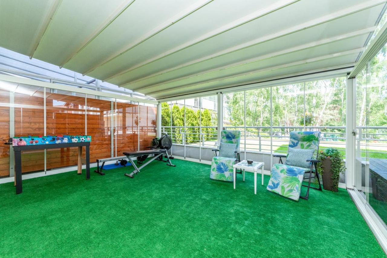Luxury Yacht Z Tarasem - Neptun Park By Oneapartments Apartment