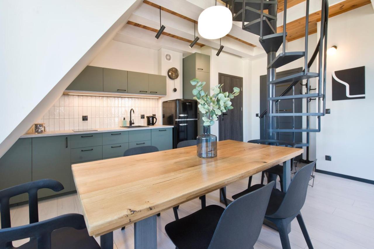Zacisze Apartment *